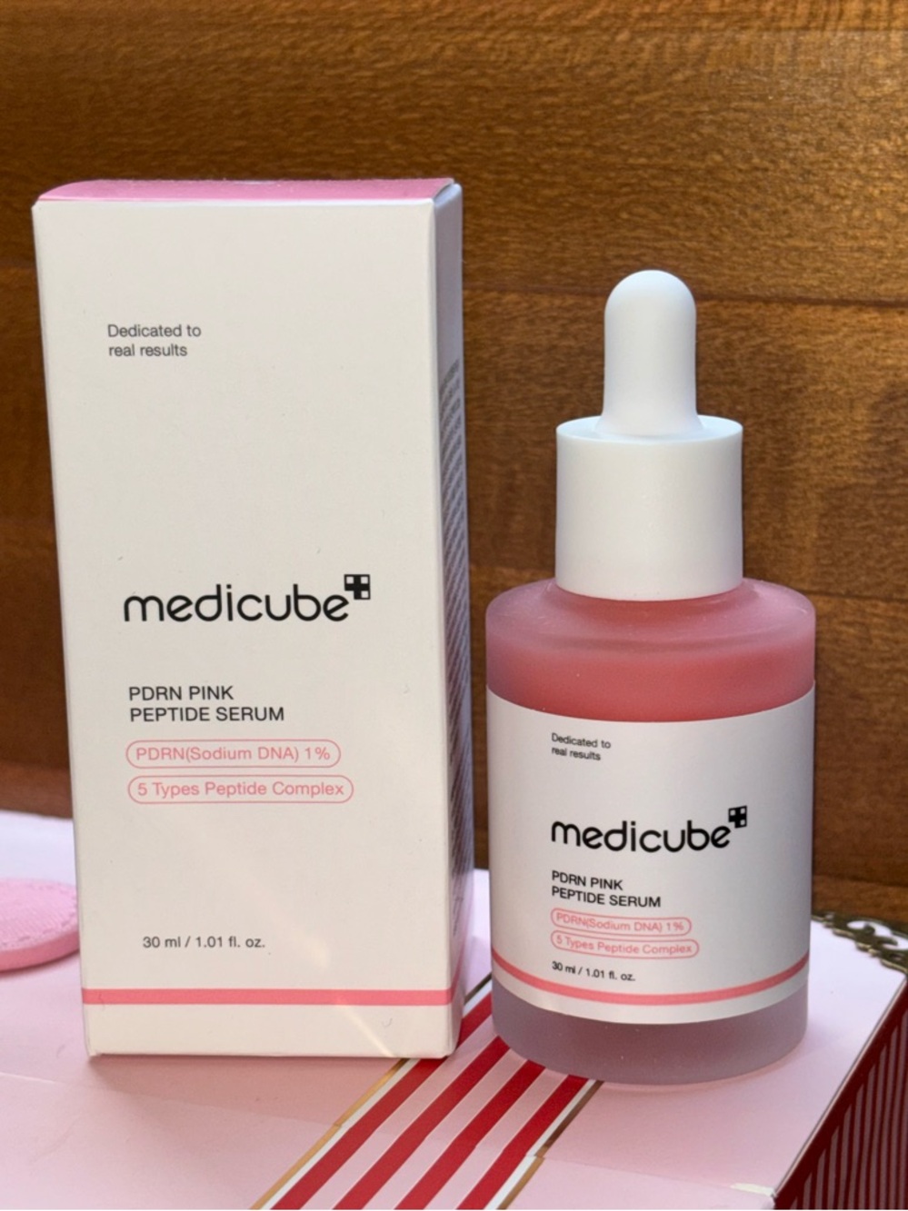 Medicube PDRN Pink Peptide Serum
